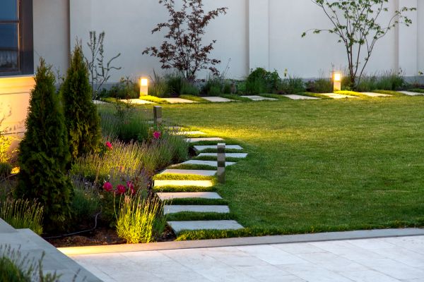 Seattle Landscape Lighting Service
